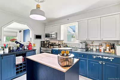 18 Underhill Avenue, Poughkeepsie, NY 12601 - Photo 14