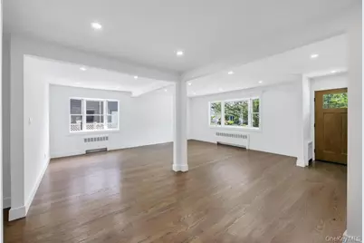 2331 Neptune Avenue, Seaford, NY 11783 - Photo 16