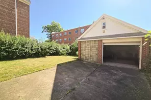 61-19 170th St, Fresh Meadows, NY 11365 - Photo 2