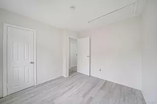 9 Carson Ln, Medford, NY 11763 - Photo 18