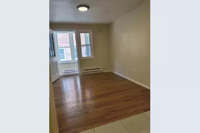 41 Scudder Avenue #1st Floor Rear, Northport, NY 11768 - Photo 2