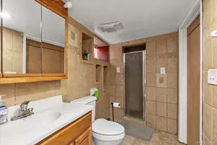 15 Hudson Ave, Valley Stream, NY 11580 - Photo 16