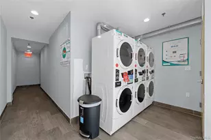 28-18 Astoria Blvd, Long Island City, NY 11102 - Photo 8