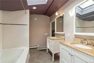 1 B Carroll St, Bronx, NY 10464 - Photo 12