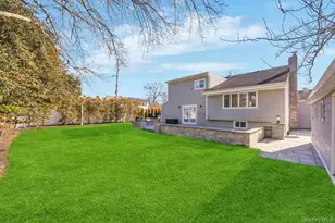 3 Avelaine Ct, Babylon, NY 11702 - Photo 18