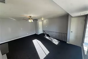 4 Grande Ct, Coram, NY 11727 - Photo 2