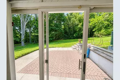 40 Maplewood Drive, Northport, NY 11768 - Photo 12