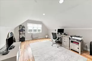 44 Montrose Rd, Yonkers, NY 10710 - Photo 14