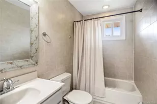 200 Merrick Rd, Amityville, NY 11701 - Photo 20
