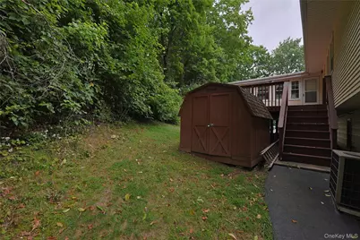 60 Gerardine Place, New City, NY 10956 - Photo 32