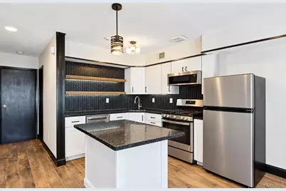 33 Fairview Circle, Middle Island, NY 11953 - Photo 8