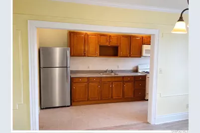 20507 118th Avenue, Jamaica, NY 11412 - Photo 10