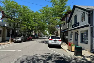 1000 9th St, Greenport, NY 11944 - Photo 20