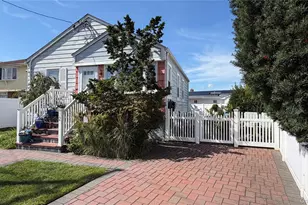 112 Morgan St, Hicksville, NY 11801 - Photo 4