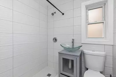 74 Davis St, East Rockaway, NY 11518 - Photo 8