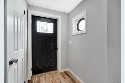 21933 Edgewood Avenue, Springfield Gardens, NY 11413 - Photo 4