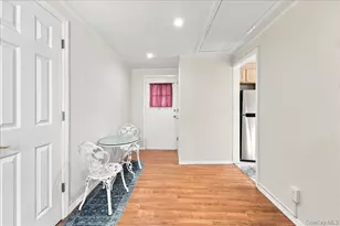 11 Oak Ave, Bronx, NY 10465 - Photo 10