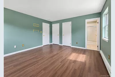 6 Gordal Lane, Coram, NY 11727 - Photo 10