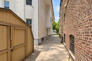 1212 Glenwood Rd, Brooklyn, NY 11230 - Photo 2