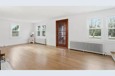 12 Summit Boulevard, Westhampton, NY 11977 - Photo 2