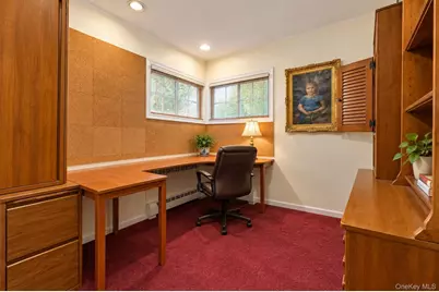 564 Richmond Road, East Meadow, NY 11554 - Photo 16