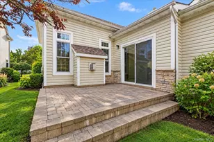 238 Harbor View Dr, Port Washington, NY 11050 - Photo 24