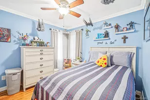 204 W 3rd St, Deer Park, NY 11729 - Photo 24