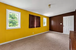 45 Peconic Rd, Hampton Bays, NY 11946 - Photo 12