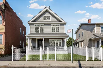 1073 McBride Street, Far Rockaway, NY 11691 - Photo 2