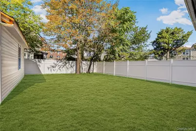 1073 McBride Street, Far Rockaway, NY 11691 - Photo 36