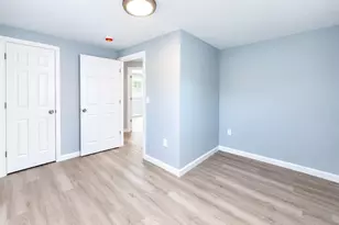 10 Frank Ave, Bellmore, NY 11710 - Photo 20