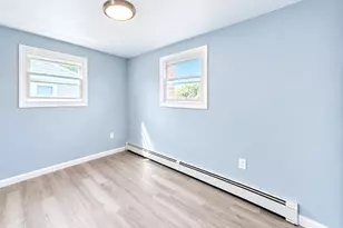 10 Frank Ave, Bellmore, NY 11710 - Photo 18