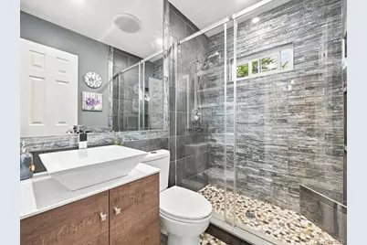 40 Greenwood Drive, North Babylon, NY 11703 - Photo 16