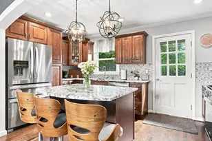 40 Greenwood Dr, North Babylon, NY 11703 - Photo 8
