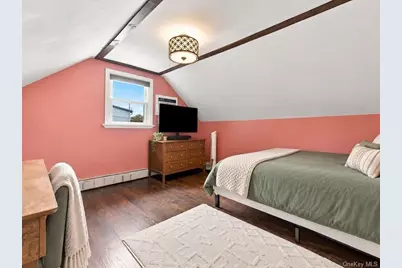 40 Greenwood Drive, North Babylon, NY 11703 - Photo 20