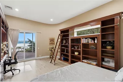 26 Tennis Court Road, Oyster Bay, NY 11771 - Photo 22