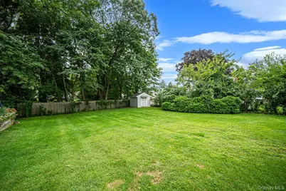 24 Spruce Street, Smithtown, NY 11787 - Photo 6