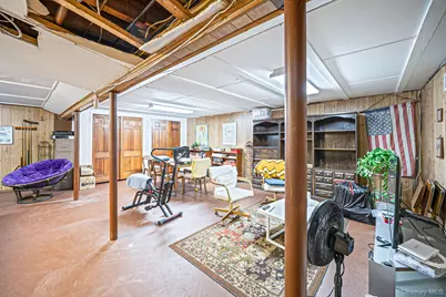 24 Spruce Street, Smithtown, NY 11787 - Photo 36