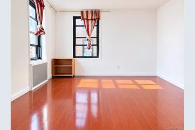 132-35 Sanford Avenue #5R, Flushing, NY 11355 - Photo 8