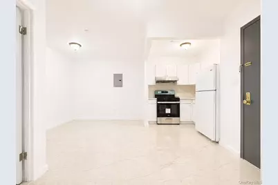 90-17 56 Avenue, Elmhurst, NY 11373 - Photo 2