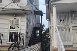 248 Graff Ave, Bronx, NY 10465 - Photo 6