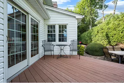 30 Damin Circle, Saint James, NY 11780 - Photo 38