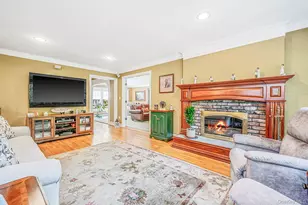 30 Damin Cir, Saint James, NY 11780 - Photo 18