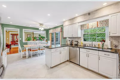 30 Damin Circle, Saint James, NY 11780 - Photo 14
