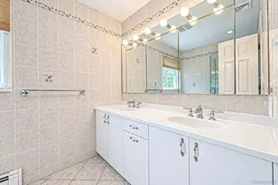 30 Damin Cir, Saint James, NY 11780 - Photo 30