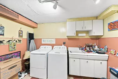 1563 Merry Avenue, Bronx, NY 10461 - Photo 20