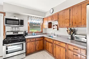 431 Newport Bridge Rd, Pine Island, NY 10969 - Photo 10