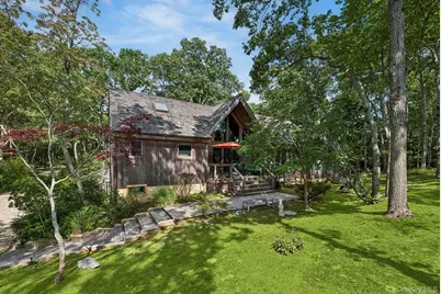 130 Laurel Drive, Montauk, NY 11954 - Photo 2