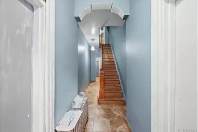 654 Mac Donough Street, Brooklyn, NY 11233 - Photo 8