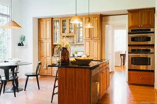 238 Wrentham St, Kingston, NY 12401 - Photo 16